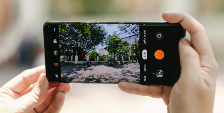 Điểm mạnh cũng như là nổi bật nhất của OPPO Find X5 Pro phải nói đến hệ thống camera trên máy 